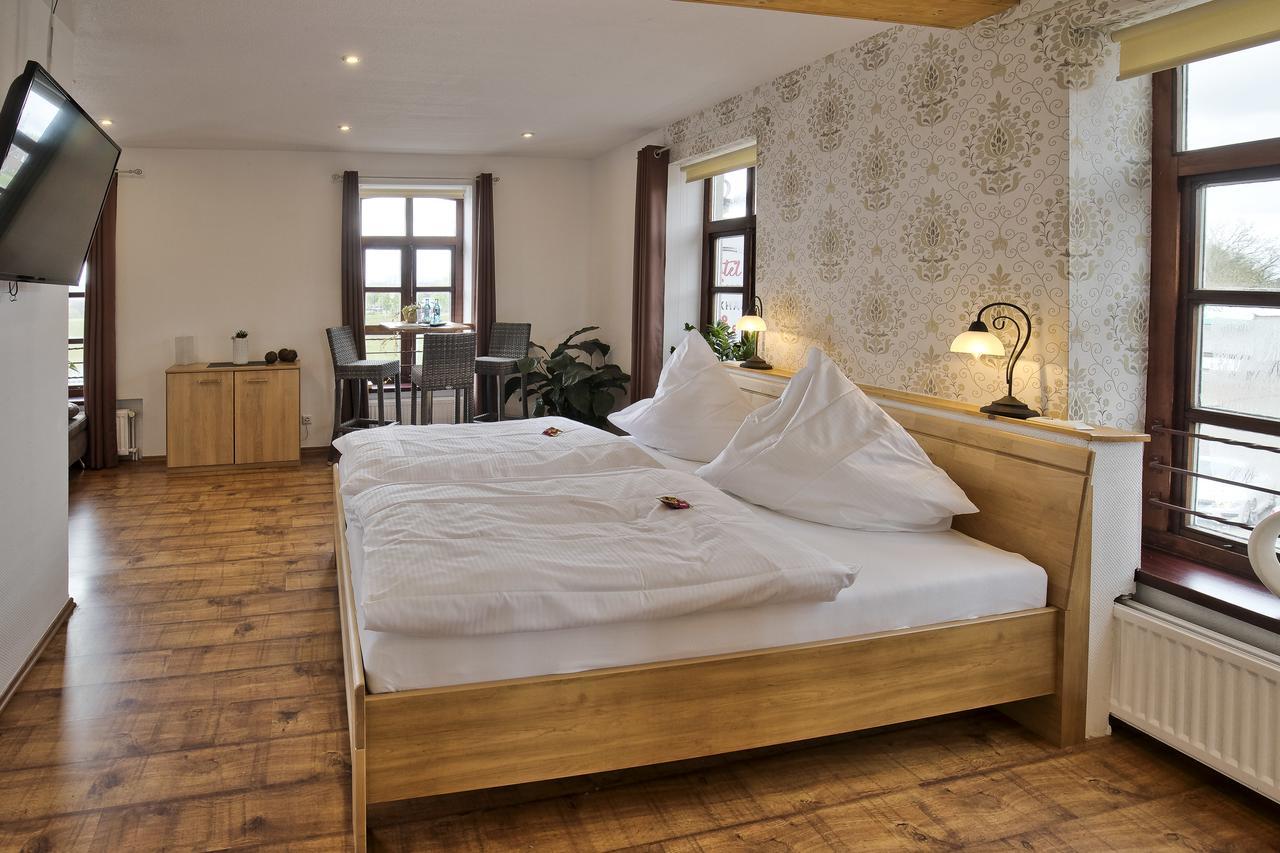 Hotel Packhaus Hooksiel Eksteriør bilde